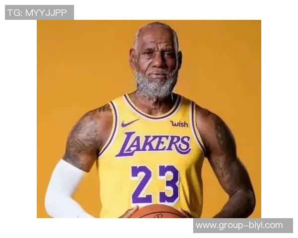 詹姆斯周二中午宣布退役实为广告宣传早有预兆引发热议 詹姆斯周二中午宣布退役实为广告宣传早有预兆引发热议