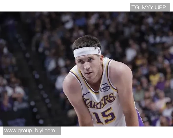 富保罗质疑里夫斯替补位置夸梅怒斥其经纪人应采取行动 富保罗质疑里夫斯替补位置夸梅怒斥其经纪人应采取行动