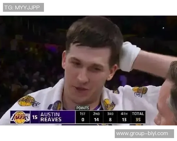 里夫斯称赞球队传球手实力认为正常情况下能占据90优势 里夫斯称赞球队传球手实力认为正常情况下能占据90优势